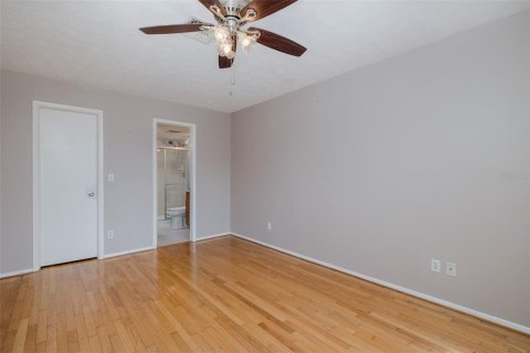 Condo in New Port Richey, Florida, 2 bedrooms  № 1802230 - photo 20