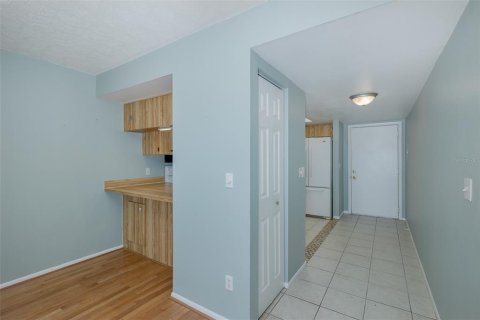 Condo in New Port Richey, Florida, 2 bedrooms  № 1802230 - photo 27