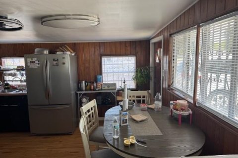 House in Tampa, Florida 3 bedrooms, 115.94 sq.m. № 1775623 - photo 9