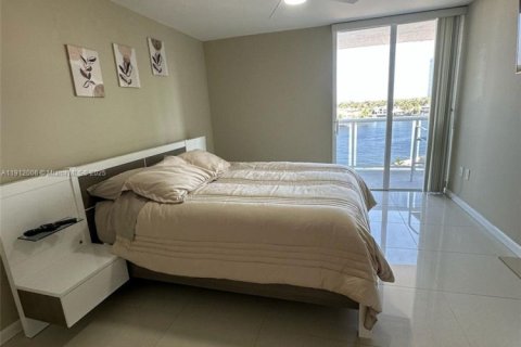 Condo in Aventura, Florida, 3 bedrooms № 1974983 - photo 8