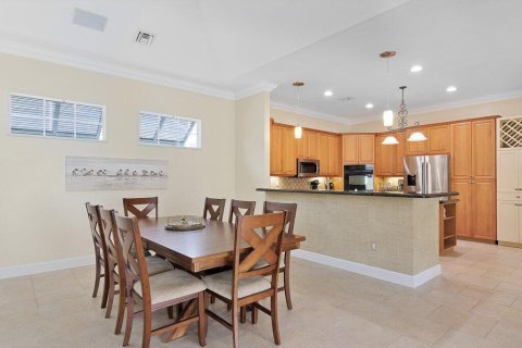 Villa ou maison à louer à Vero Beach, Floride: 4 chambres, 285.12 m2 № 2276157 - photo 8