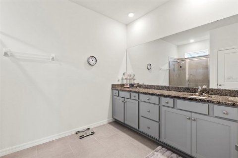 House in Riverview, Florida 4 bedrooms, 190.08 sq.m. № 1827073 - photo 28