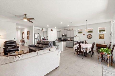 House in Riverview, Florida 4 bedrooms, 190.08 sq.m. № 1827073 - photo 18