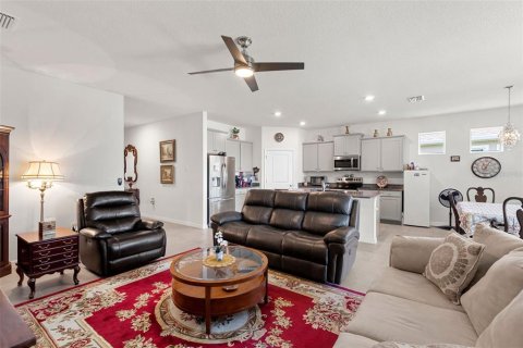 House in Riverview, Florida 4 bedrooms, 190.08 sq.m. № 1827073 - photo 24