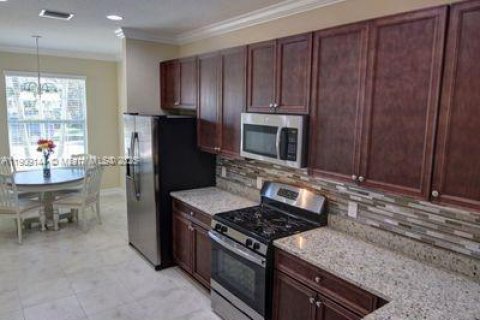 Casa en venta en Port St. Lucie, Florida, 2 dormitorios, 160.44 m2 № 1964470 - foto 4