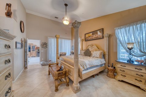 House in Delray Beach, Florida 3 bedrooms, 217.95 sq.m. № 1693286 - photo 18