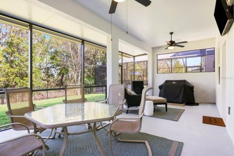 House in Fish Hawk, Florida 4 bedrooms, 233.46 sq.m. № 1613708 - photo 28