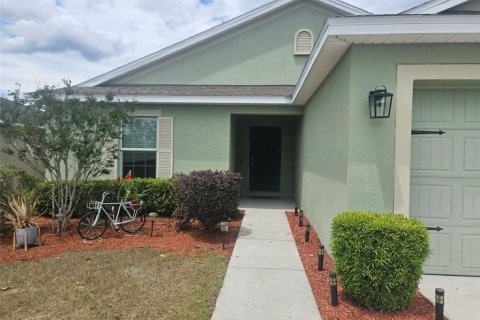 Casa en venta en Brooksville, Florida, 3 dormitorios, 143.63 m2 № 2203967 - foto 2