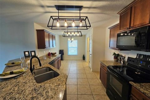 Casa en venta en Brooksville, Florida, 3 dormitorios, 143.63 m2 № 2203967 - foto 4