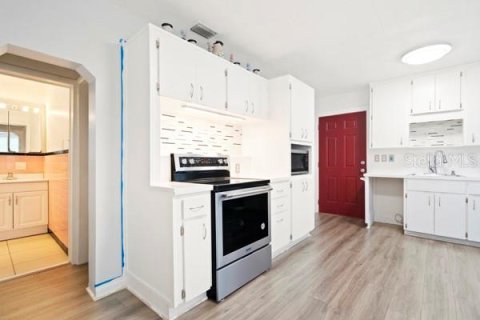 Купить виллу или дом в Тампа, Флорида 5 комнат, 126.81м2, № 1798326 - фото 6