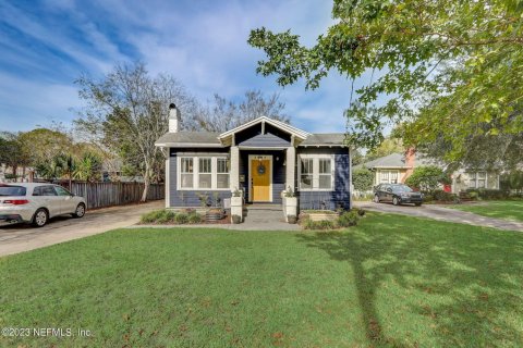 House in Jacksonville, Florida 2 bedrooms, 111.85 sq.m. № 861882 - photo 1