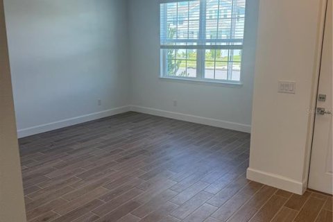 Casa en venta en Orlando, Florida, 4 dormitorios, 237.83 m2 № 1908339 - foto 2