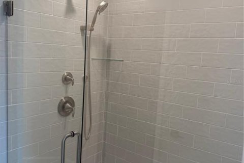 Casa en venta en Orlando, Florida, 4 dormitorios, 237.83 m2 № 1908339 - foto 12