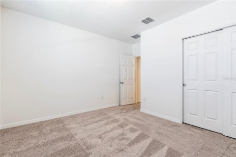 Casa en alquiler en Haines City, Florida, 4 dormitorios, 183.76 m2 № 1828387 - foto 6