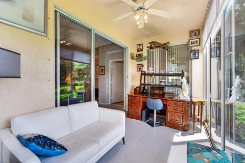 Condo in Boynton Beach, Florida, 3 bedrooms № 2370081 - photo 15