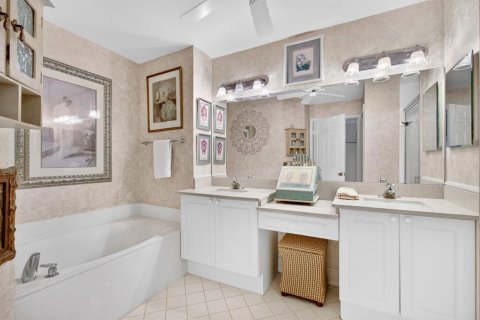 Condo in Boynton Beach, Florida, 3 bedrooms № 2370081 - photo 30