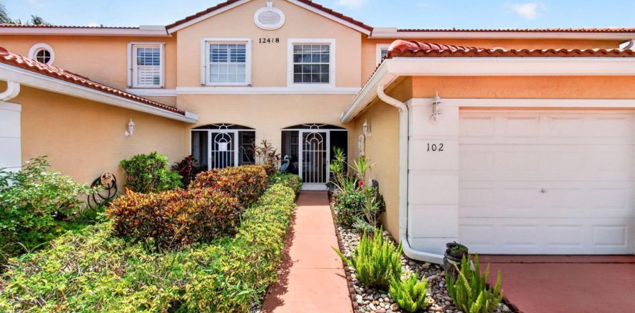 Condo in Boynton Beach, Florida, 3 bedrooms № 2370081