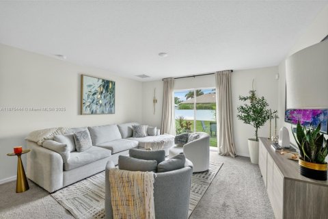 Casa en venta en Port St. Lucie, Florida, 3 dormitorios, 143.26 m2 № 1923211 - foto 6