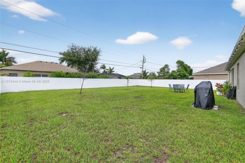 Casa en venta en Port St. Lucie, Florida, 3 dormitorios, 143.26 m2 № 1923211 - foto 26