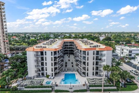 Copropriété à vendre à Fort Lauderdale, Floride: 2 chambres, 102.19 m2 № 2037699 - photo 25