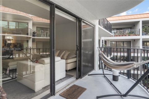 Copropriété à vendre à Fort Lauderdale, Floride: 2 chambres, 102.19 m2 № 2037699 - photo 22