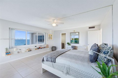 Снять в аренду кондоминиум в Форт-Лодердейл, Флорида 2 спальни, 157.93м2, № 2008639 - фото 10