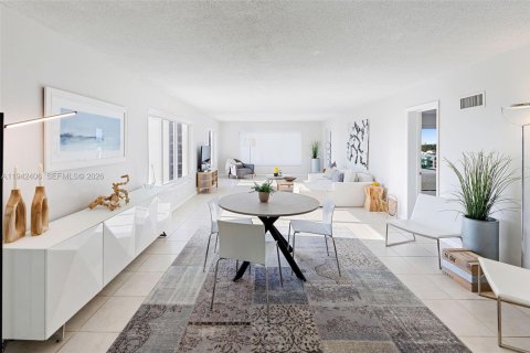 Снять в аренду кондоминиум в Форт-Лодердейл, Флорида 2 спальни, 157.93м2, № 2008639 - фото 7