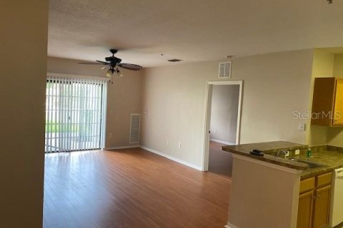 Condo in Orlando, Florida, 2 bedrooms  № 1608958 - photo 4