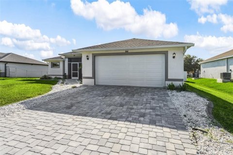 Casa en venta en Cape Coral, Florida, 3 dormitorios, 149.94 m2 № 1804800 - foto 15