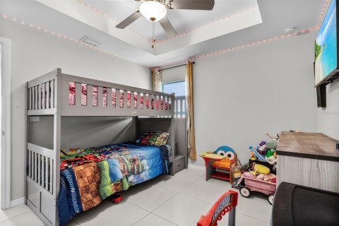 Casa en venta en Cape Coral, Florida, 3 dormitorios, 149.94 m2 № 1804800 - foto 11