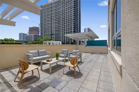 Copropriété à vendre à Miami, Floride: 2 chambres, 110.55 m2 № 1936287 - photo 1