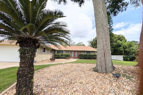 Villa ou maison à vendre à Longwood, Floride: 3 chambres, 174.1 m2 № 1899156 - photo 4