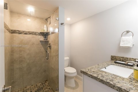 Condominio en alquiler en Boca Raton, Florida, 2 dormitorios, 104.98 m2 № 2087232 - foto 12
