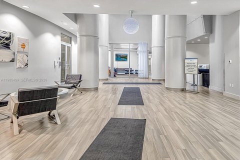 Copropriété à louer à Miami, Floride: 1 chambre, 76.64 m2 № 2044141 - photo 15