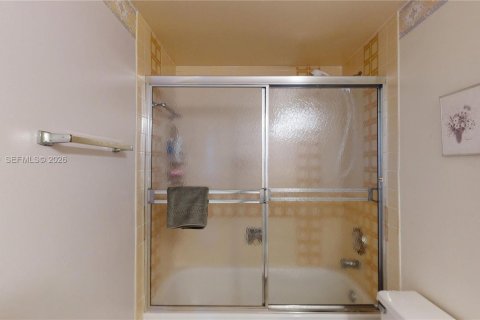 Condominio en venta en Hallandale Beach, Florida, 2 dormitorios, 118.91 m2 № 2046413 - foto 14