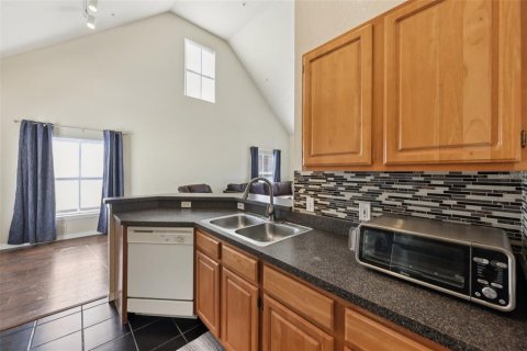 Copropriété à vendre à Orlando, Floride: 2 chambres, 124.86 m2 № 1792122 - photo 9