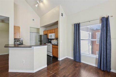 Copropriété à vendre à Orlando, Floride: 2 chambres, 124.86 m2 № 1792122 - photo 6