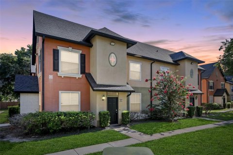 Copropriété à vendre à Orlando, Floride: 2 chambres, 124.86 m2 № 1792122 - photo 1