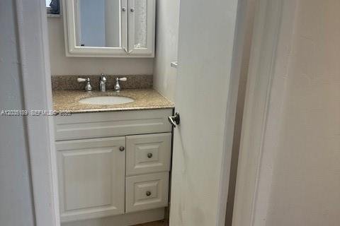 Copropriété à vendre à Miami, Floride: 3 chambres, 118.82 m2 № 2084223 - photo 20