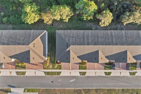 Adosado en venta en Howey-in-the-Hills, Florida, 4 dormitorios, 195.47 m2 № 2098305 - foto 29
