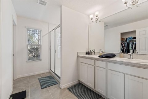 Adosado en venta en Howey-in-the-Hills, Florida, 4 dormitorios, 195.47 m2 № 2098305 - foto 17