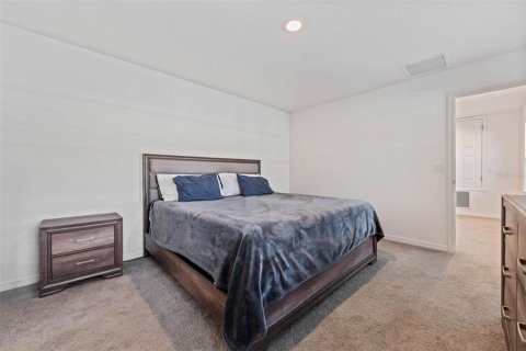 Adosado en venta en Howey-in-the-Hills, Florida, 4 dormitorios, 195.47 m2 № 2098305 - foto 16