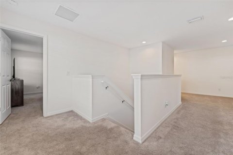 Adosado en venta en Howey-in-the-Hills, Florida, 4 dormitorios, 195.47 m2 № 2098305 - foto 13