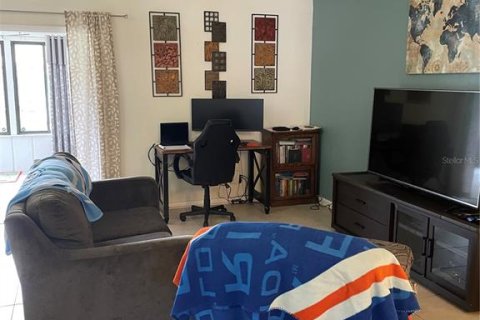Casa en venta en Gainesville, Florida, 3 dormitorios, 145.76 m2 № 1555805 - foto 4