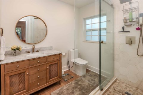 House in Hollywood, Florida 2 bedrooms, 136.01 sq.m. № 2065394 - photo 24