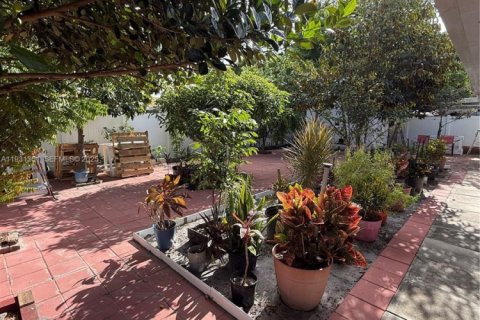 Casa en alquiler en North Lauderdale, Florida, 3 dormitorios, 106.65 m2 № 1991854 - foto 21