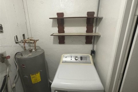 Casa en alquiler en North Lauderdale, Florida, 3 dormitorios, 106.65 m2 № 1991854 - foto 20