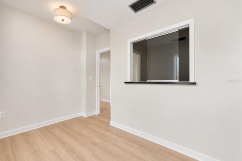 Immobilier commercial à louer à Winter Park, Floride: 51.1 m2 № 2229391 - photo 24