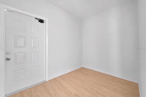 Immobilier commercial à louer à Winter Park, Floride: 51.1 m2 № 2229391 - photo 27