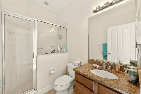 Townhouse in New Port Richey, Florida 3 bedrooms, 183.2 sq.m. № 2156162 - photo 28